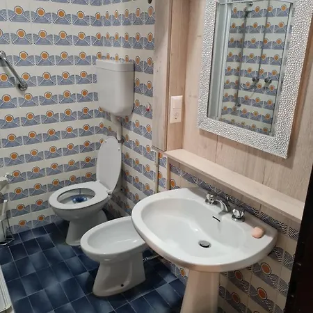 A Mare Апартаменты
