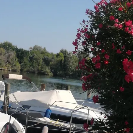 A Mare *